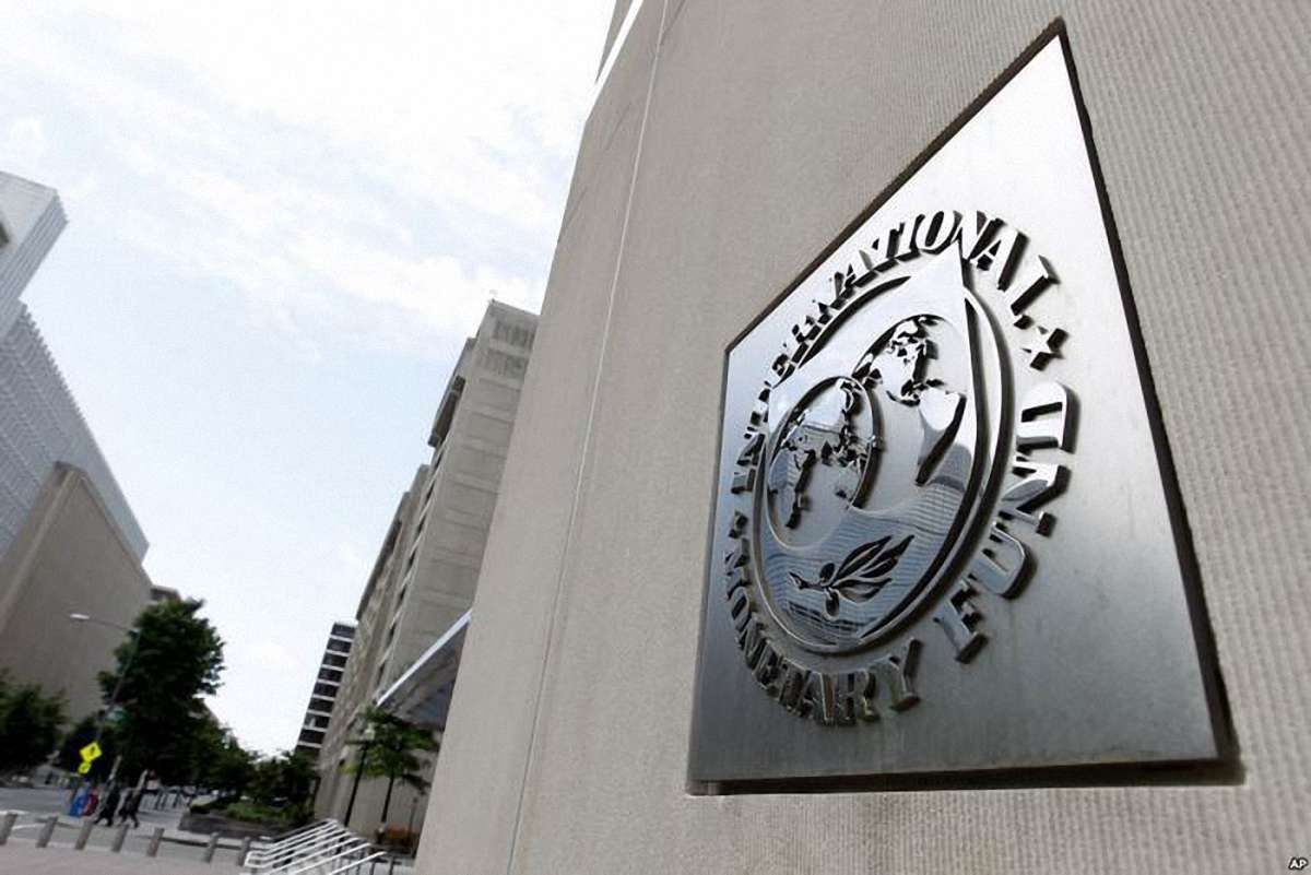МВФ погіршив прогноз падіння української економіки до 11%