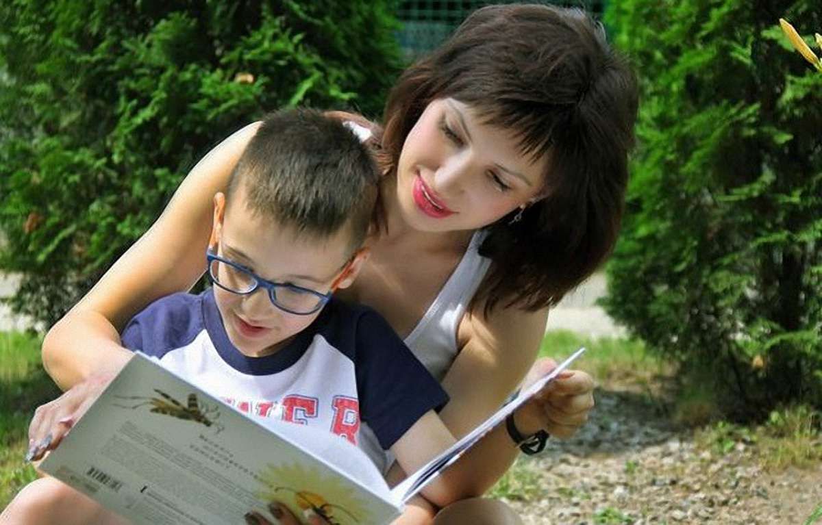 Шестирічний харків'янин прочитав понад 500 книг і знає всі столиці світу