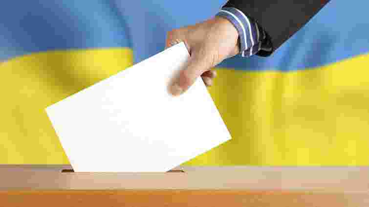 Через війну на Донбасі Порошенко наполягає на змінах до закону про місцеві вибори