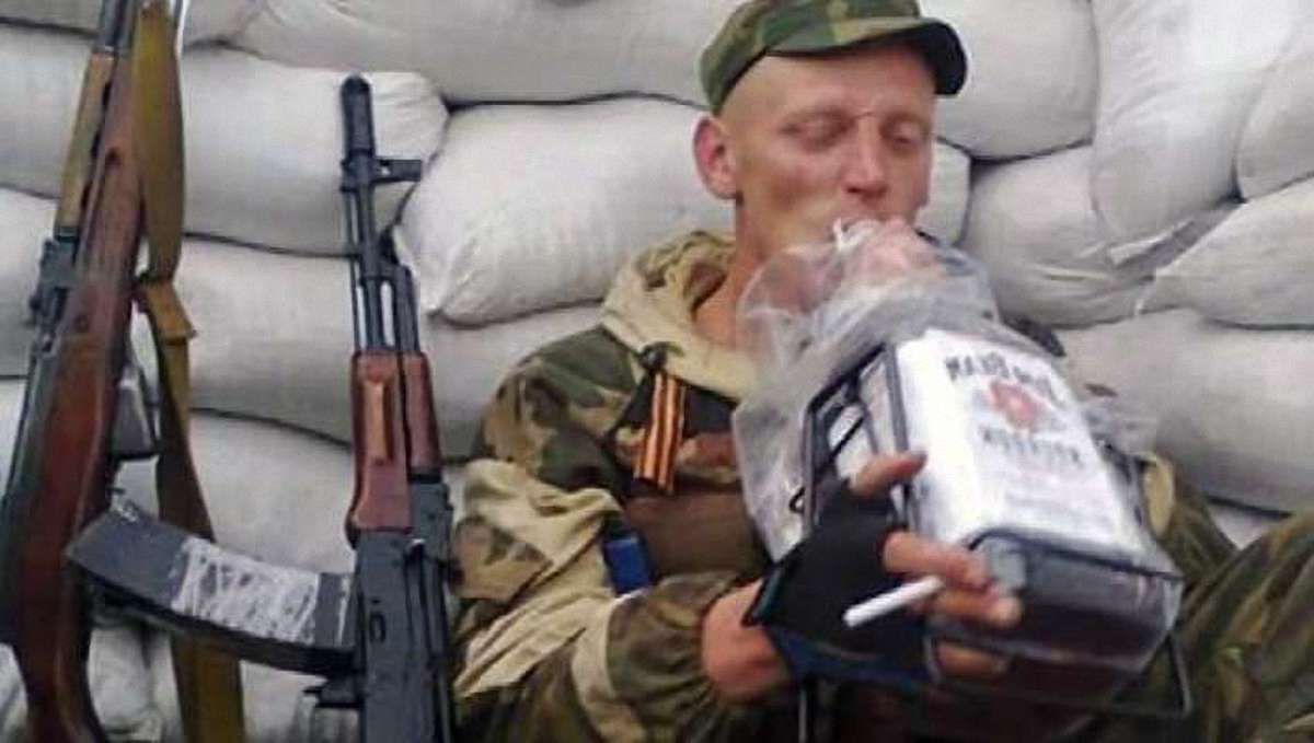 Найманці з Росії не витримують пияцтва і наркоманії в «ДНР»