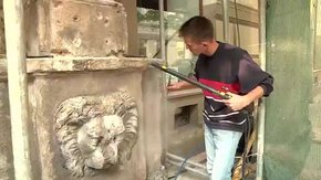 У Львові за удосконаленою технологією відновлюють кам’яних левів