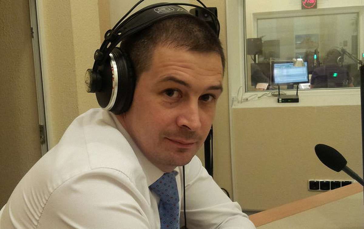 Звільнений голова Державіаслужби Антонюк судитиметься з урядом