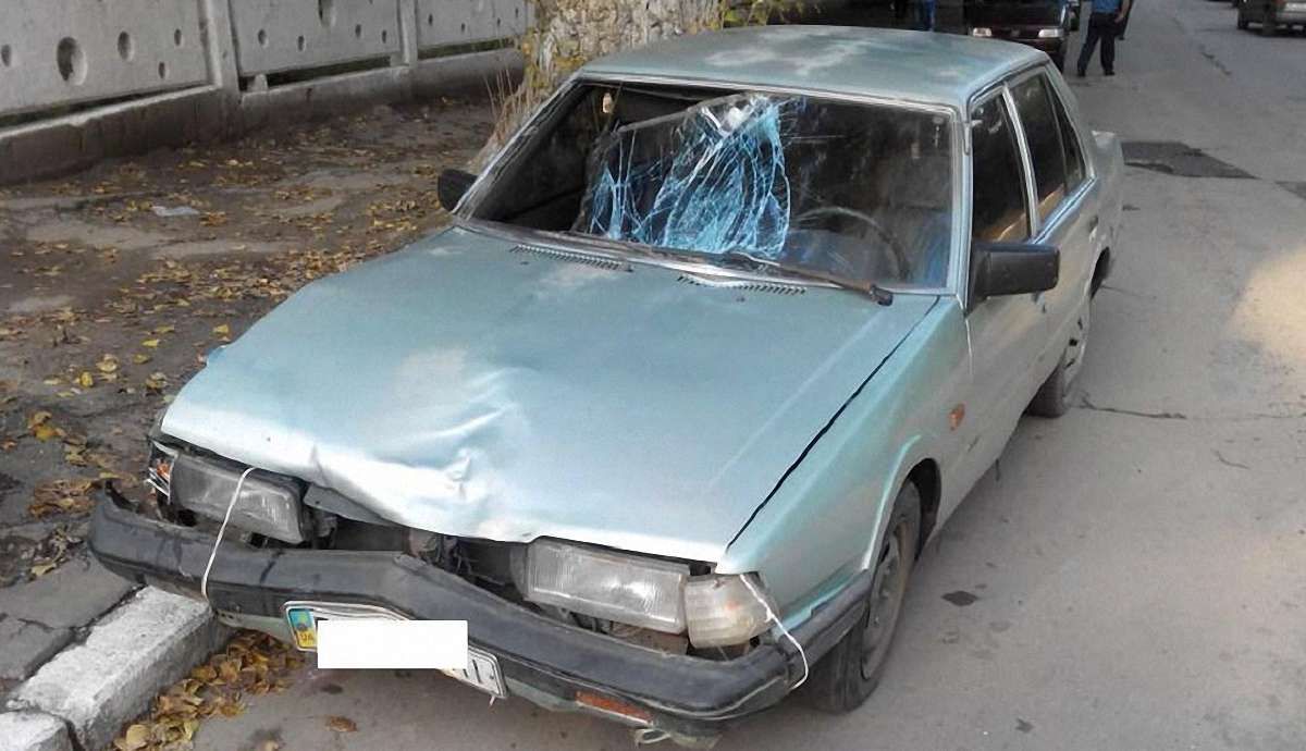 У Бориславі водій легковика збив чотирьох підлітків і втік з місця події