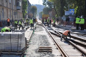 Після тривалого ремонту відкривають вулицю Промислову у Львові