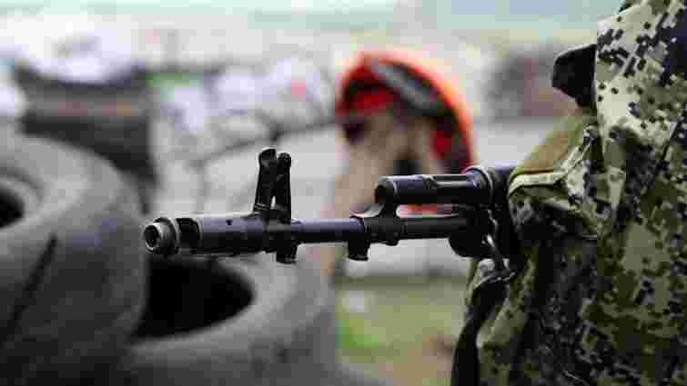 Терористи порушили режим тиші, поранено чотирьох українських військових