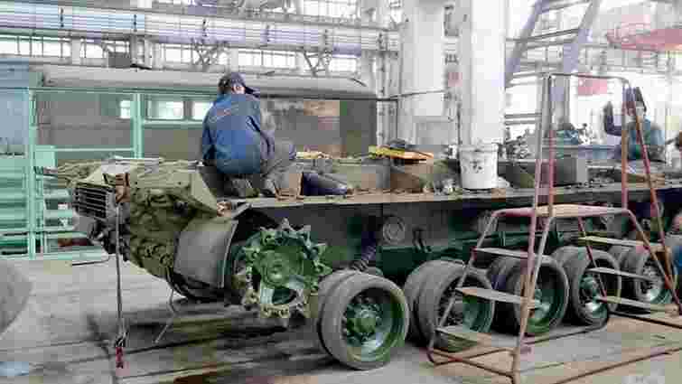 На харківському підприємстві привласнили ₴10 млн, виділених на ремонт бронетехніки