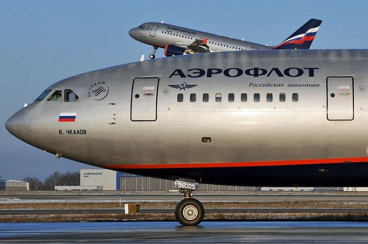 Україна повністю припинила авіасполучення із Росією