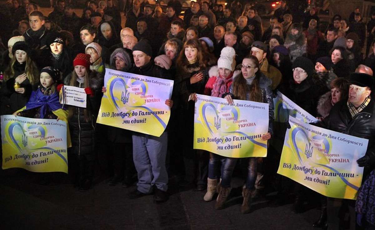 Від мітингів до земельних ділянок