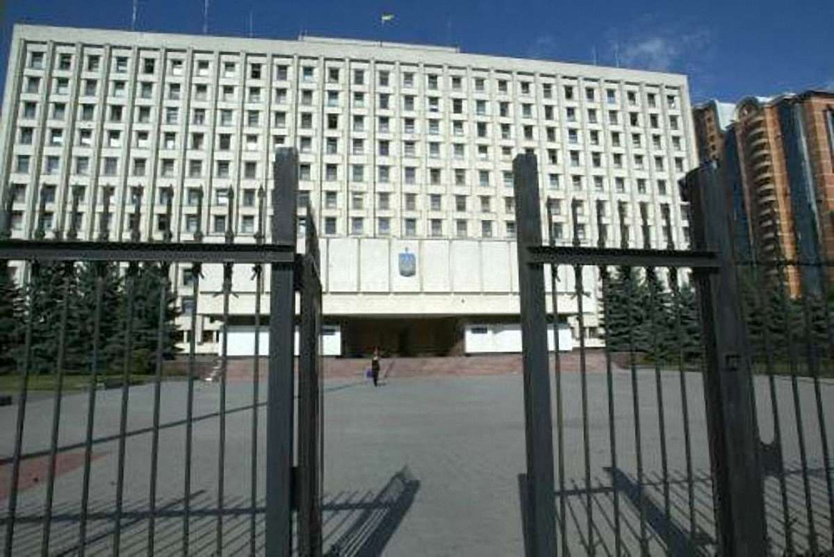 ЦВК просить прокуратуру перевірити виборчі комісії в Харкові, Черкасах і Маріуполі