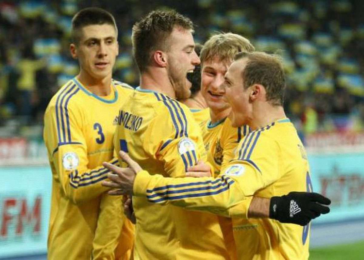 За право виходу у фінал Євро-2016 українська збірна змагатиметься зі словенцями