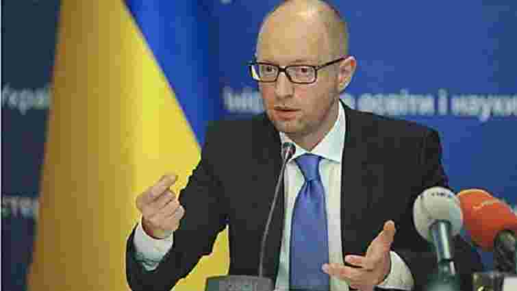 Яценюк закликав українців не продавати голоси на виборах