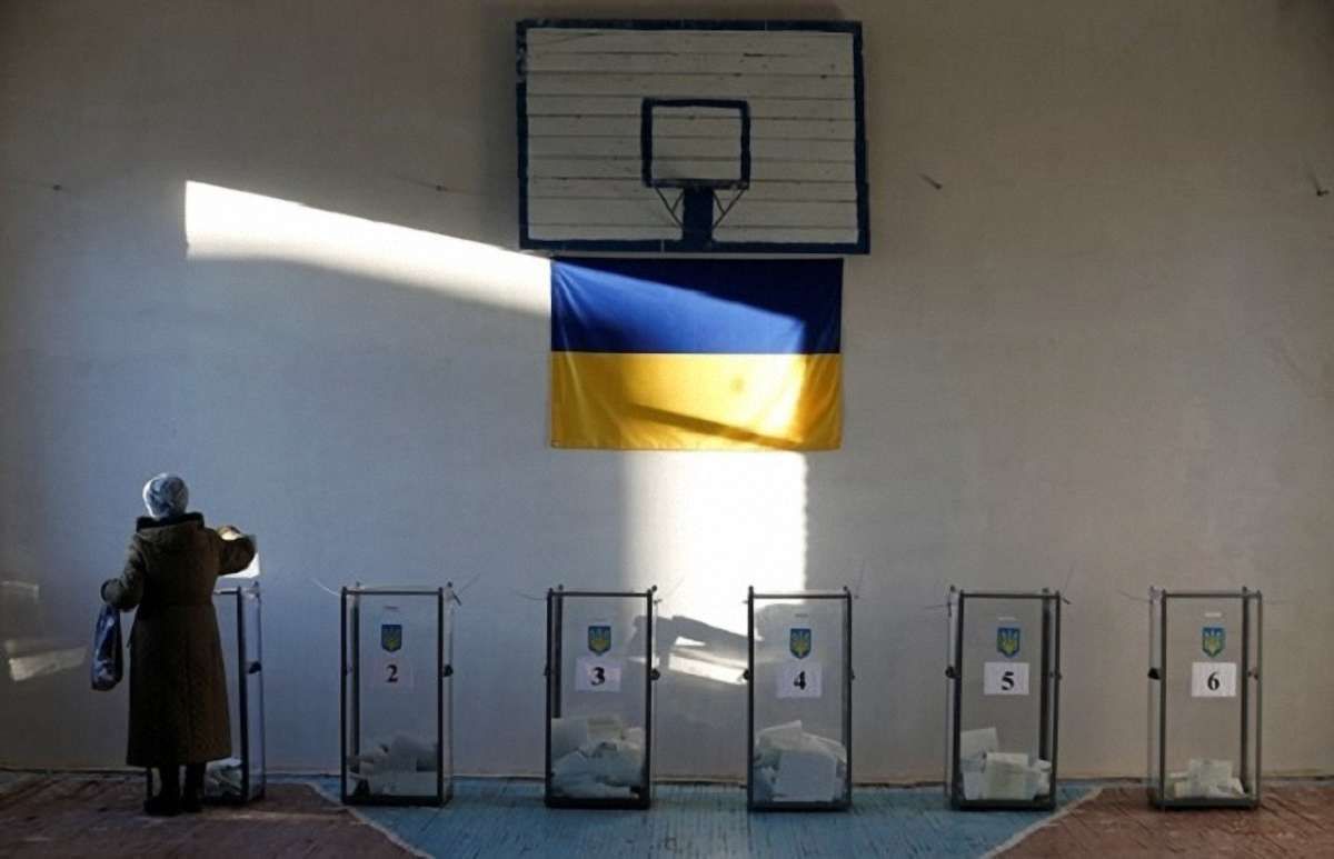 Місцеві вибори в Маріуполі можуть скасувати, - Жебрівський