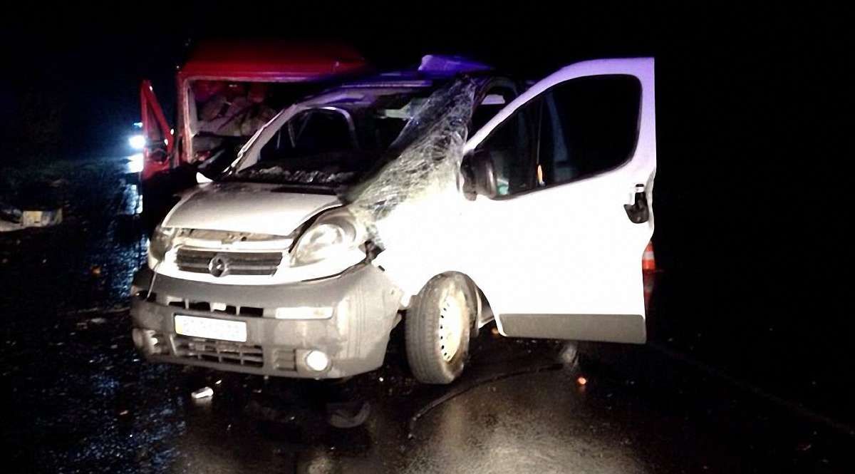 В аварії на Львівщині одна людина загинула, четверо травмувалися