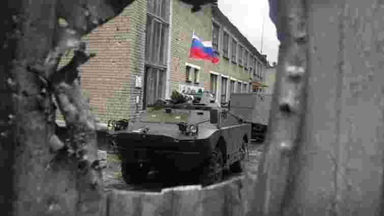 Бойовики почали відведення танків у районі Новоазовська, - Порошенко