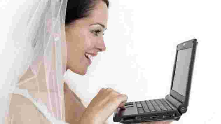 У Львові лише одна пара із 40 охочих змогла оформити шлюб онлайн 