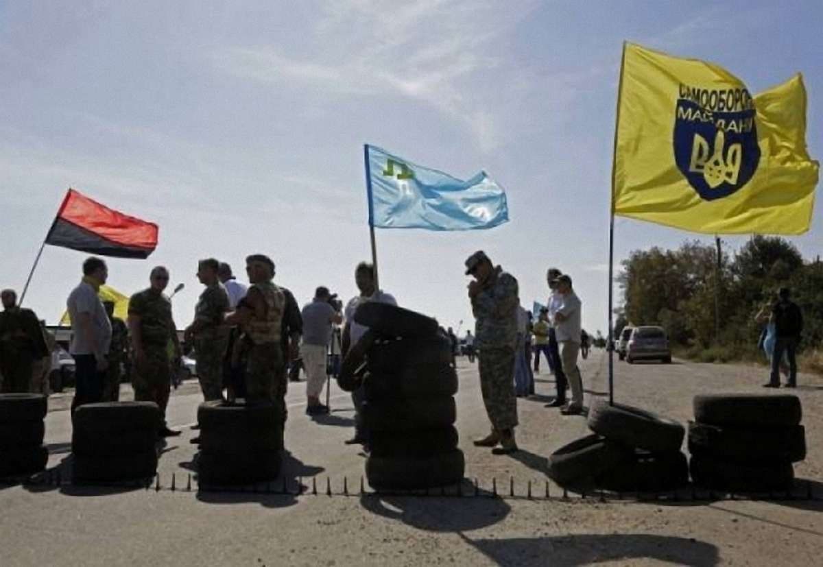 У Криму таксистів збирають на акцію протесту проти блокади півострова