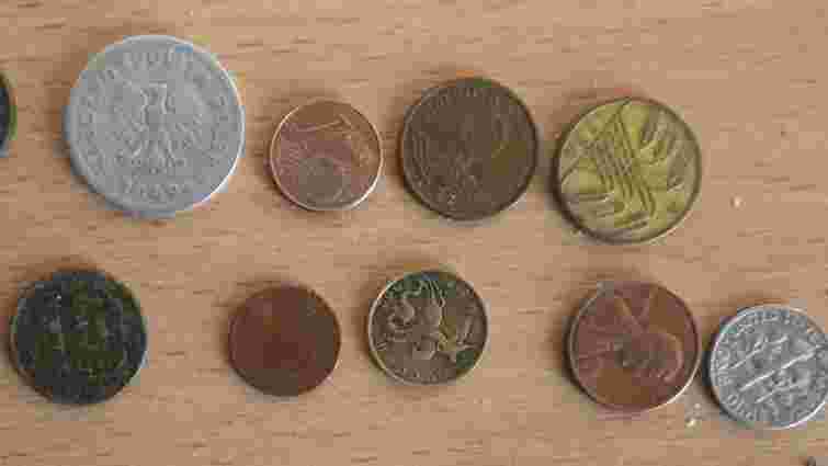 На адмінкордоні з Кримом вилучили понад 100 старовинних монет