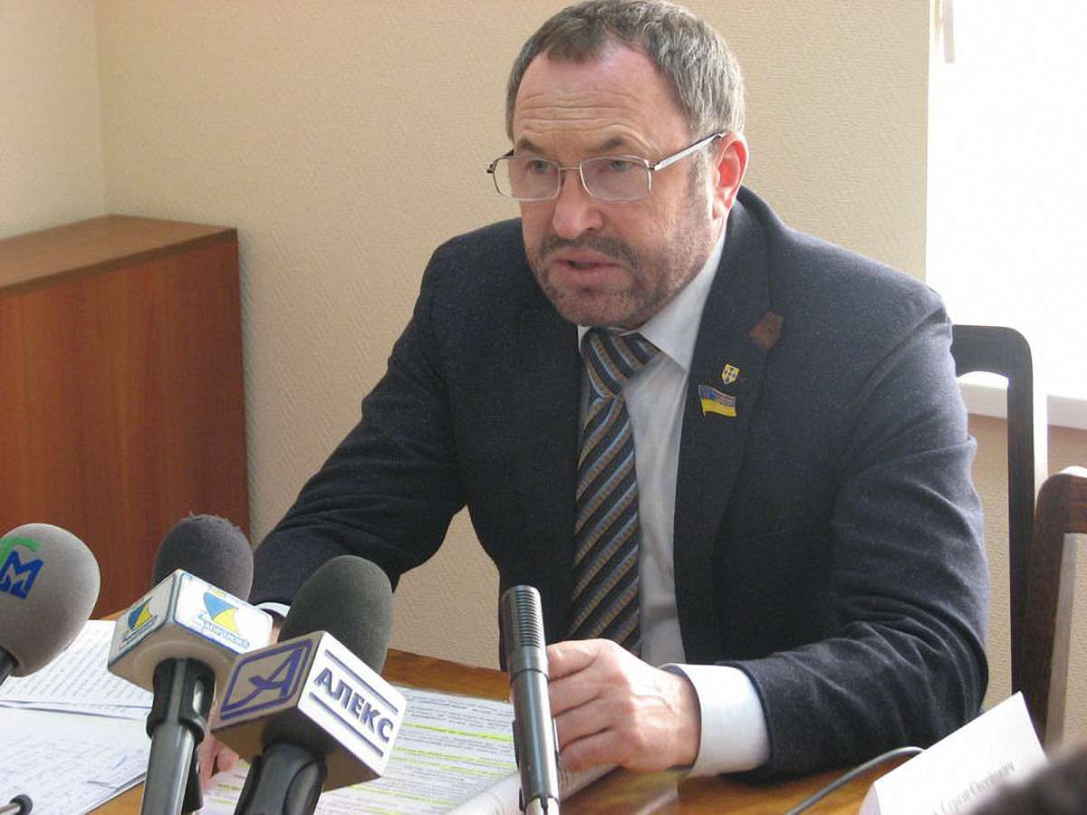 Нардеп із «Народного Фронту» «забув» задекларувати 10 компаній
