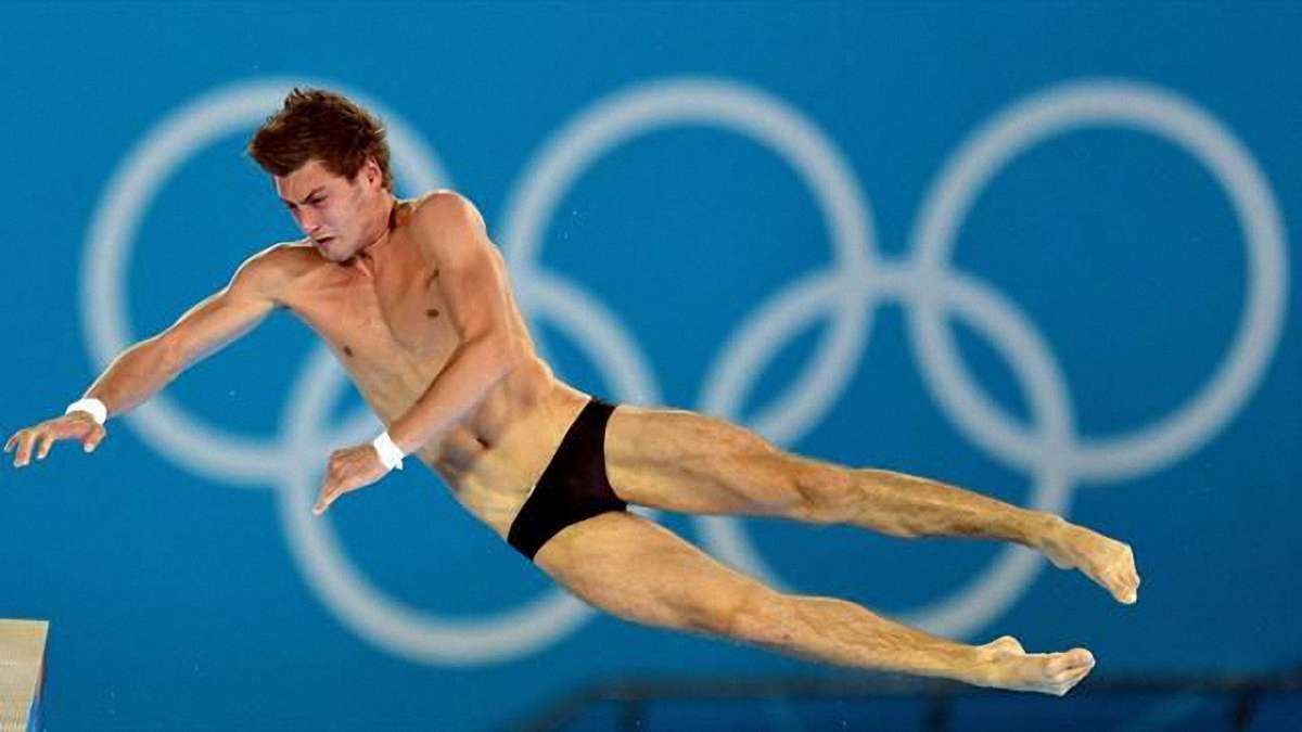 Український чемпіон зі стрибків у воду отримав російське громадянство