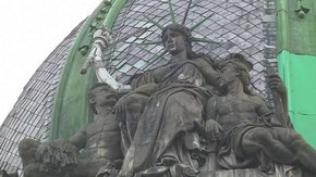 На благодійному аукціоні збирали гроші для порятунку львівської статуї Свободи
