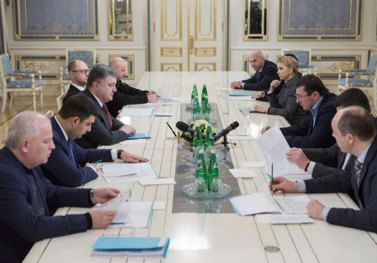 Порошенко очікує від депутатів ухвалення законів, яких вимагає ЄС