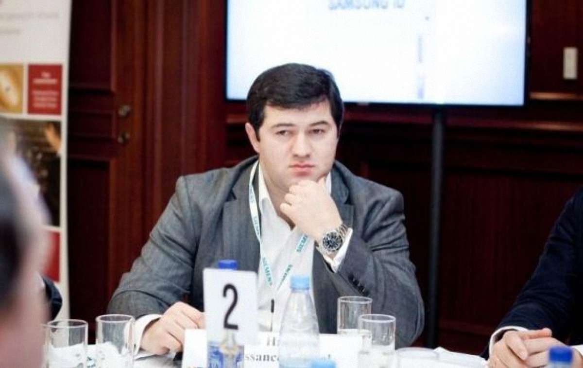 З Державної фіскальної служби до кінця року звільнять 17 тис. працівників