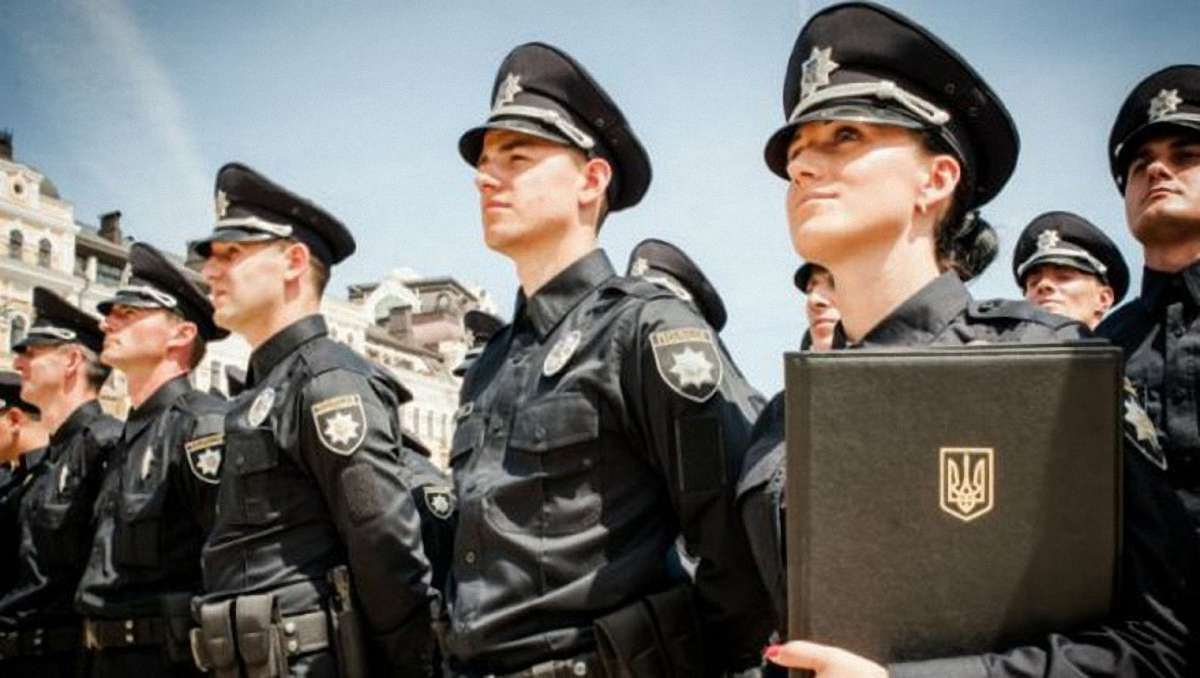 В Україні набув чинності закон про Національну поліцію