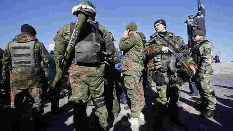 Сто бойовиків у формі ЗСУ виявили поблизу окупованого Донецька
