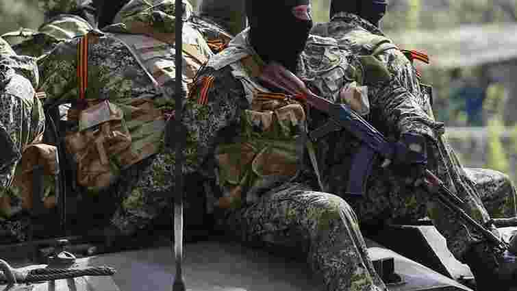 На Донеччині бойовики атакували позиції сил АТО, застосовуючи заборонене озброєння
