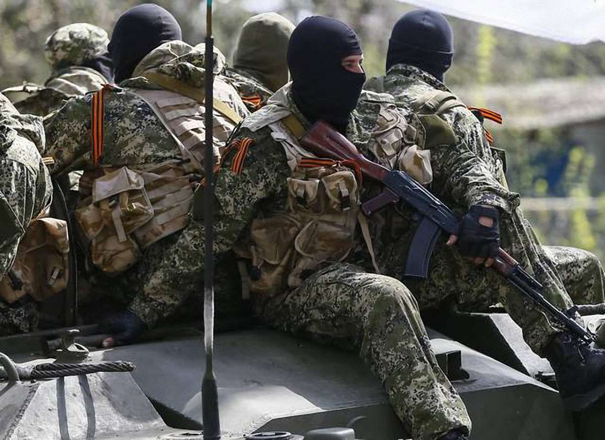 На Донеччині бойовики атакували позиції сил АТО, застосовуючи заборонене озброєння