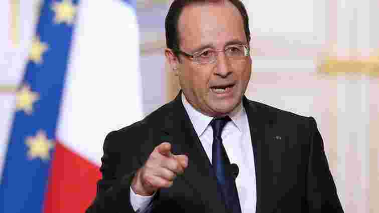 Президент Франції заявив про причетність бойовиків ІДІЛ до терактів у Парижі
