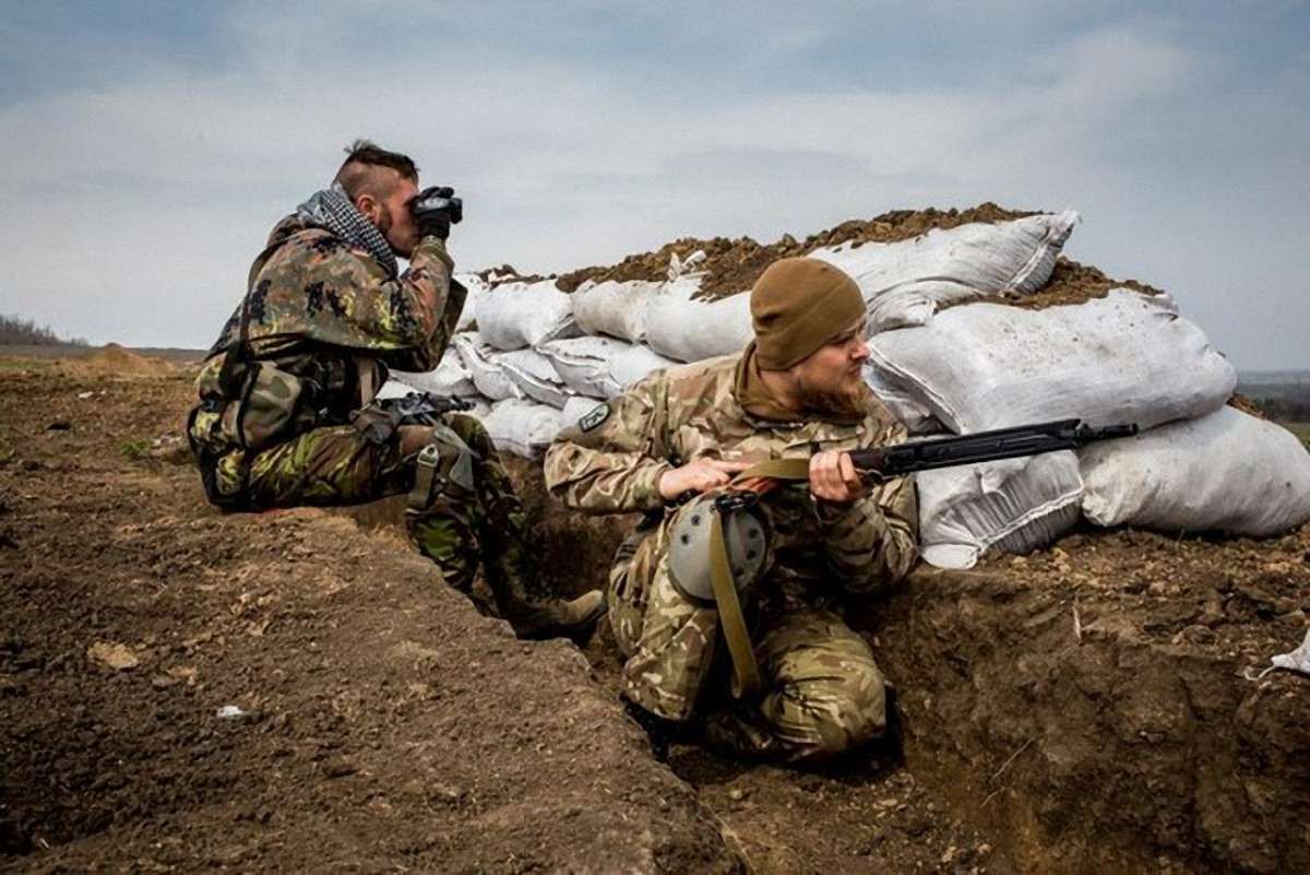 Лікарі повідомили про загибель 15 військових у зоні АТО 7 листопада