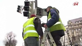 На жвавому перехресті у центрі Львова встановлять «розумні» світлофори