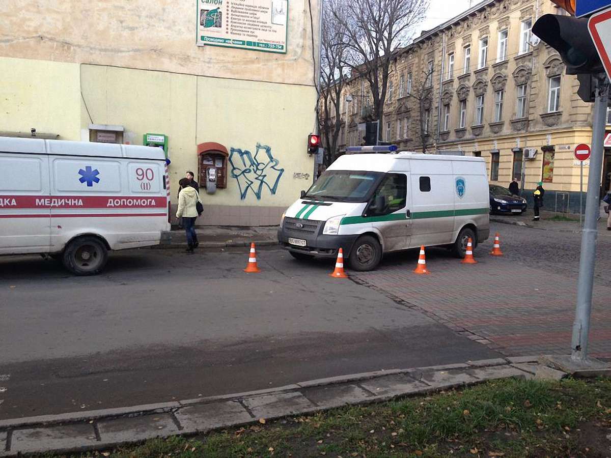 Водій інкасаторського автомобіля збив львів'янина на пішохідному переході