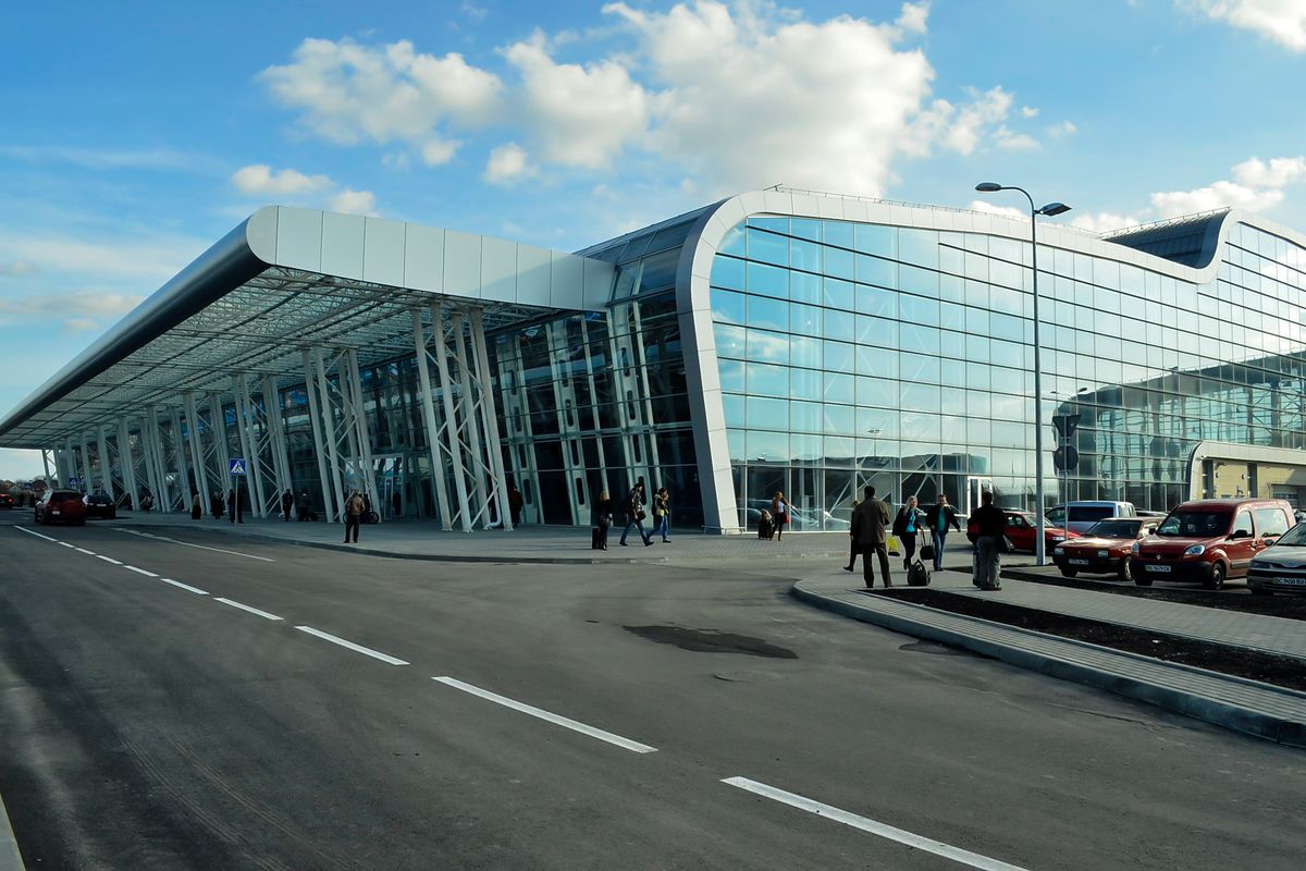 Крамниця «Аеропорт Львів»