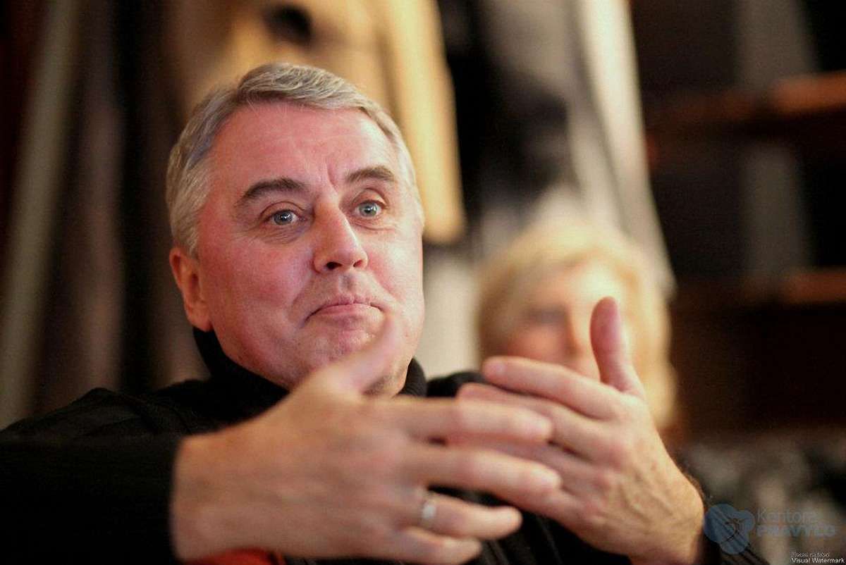 Кияни вимагають, щоб зупинки у транспорті оголошував Подерв’янський