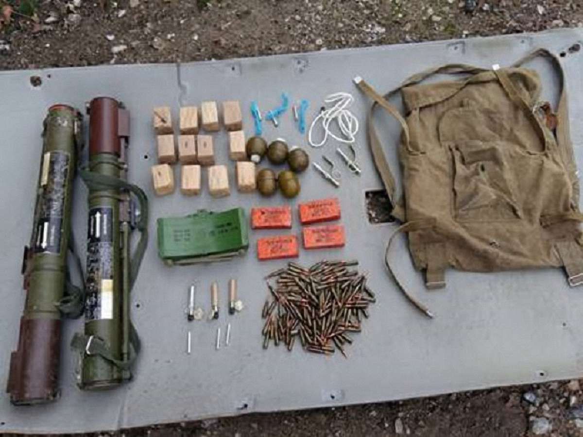 Поблизу Щастя спецслужби знайшли схованки з боєприпасами