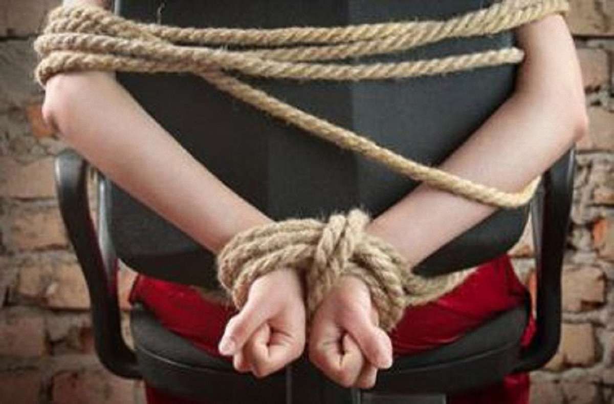 У Самборі затримали чоловіка, який задля викупу викрадав людей