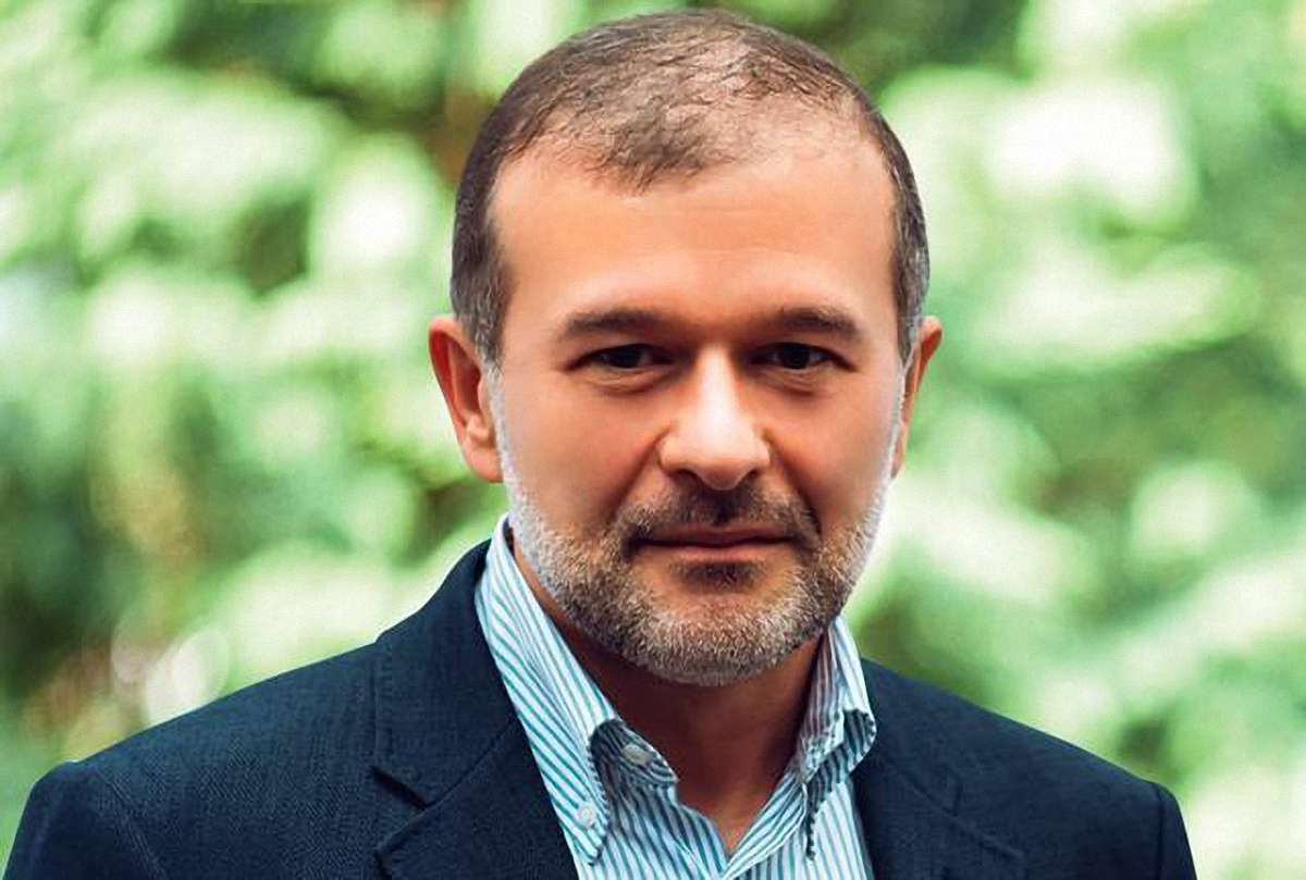 Балога розпустив осередок «Єдиного центру» в Ужгороді