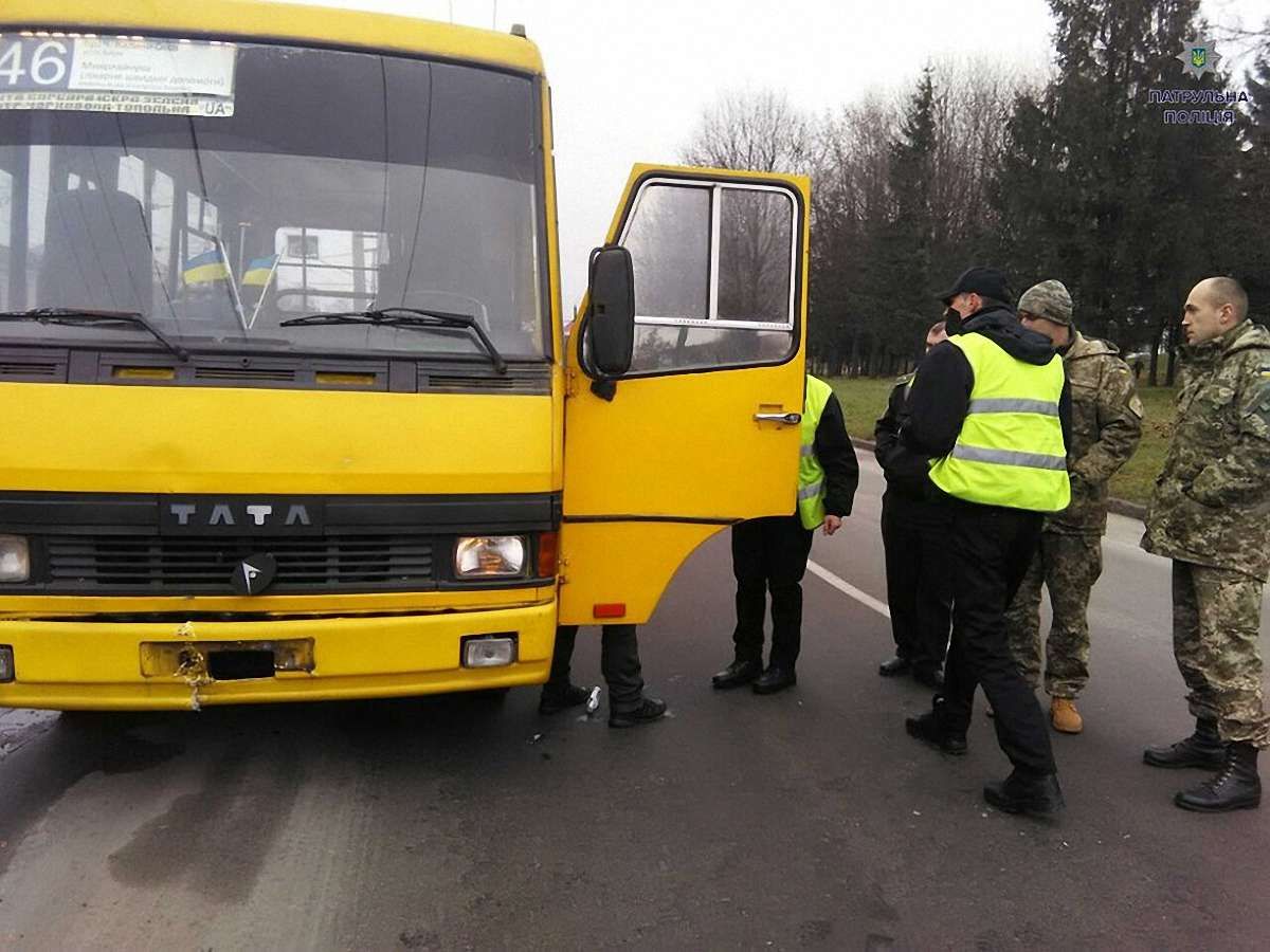 У Львові п'яний водій маршрутки вчинив ДТП