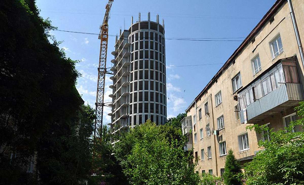 Львівська міськрада створить карту незаконних забудов