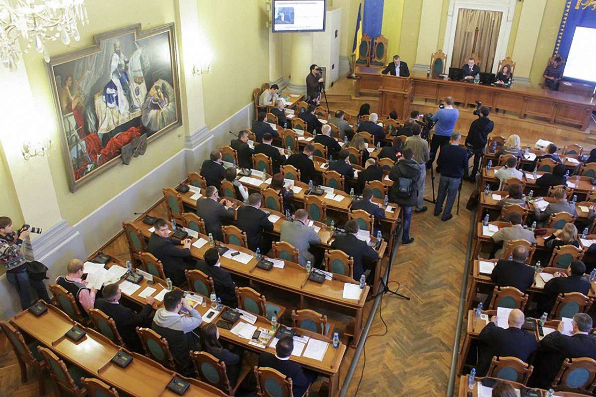 Найбільше керівників комісій у Львівській міськраді отримали «Самопоміч» та «Солідарність»