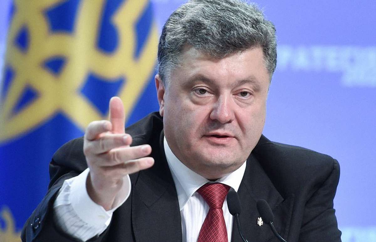 Порошенко підписав закон про протидію корупції у спорті