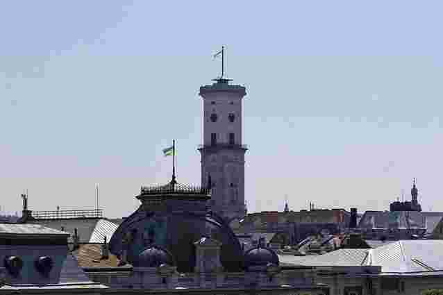 З львівської ратуші виголосять декларацію прав людини сімома мовами
