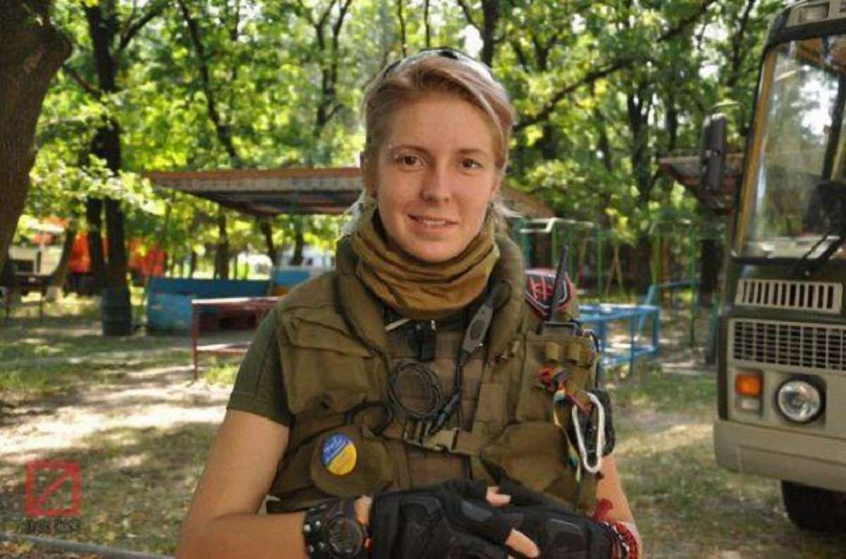 19-річна волонтерка з «Правого сектора» потрапила до реанімації після ДТП