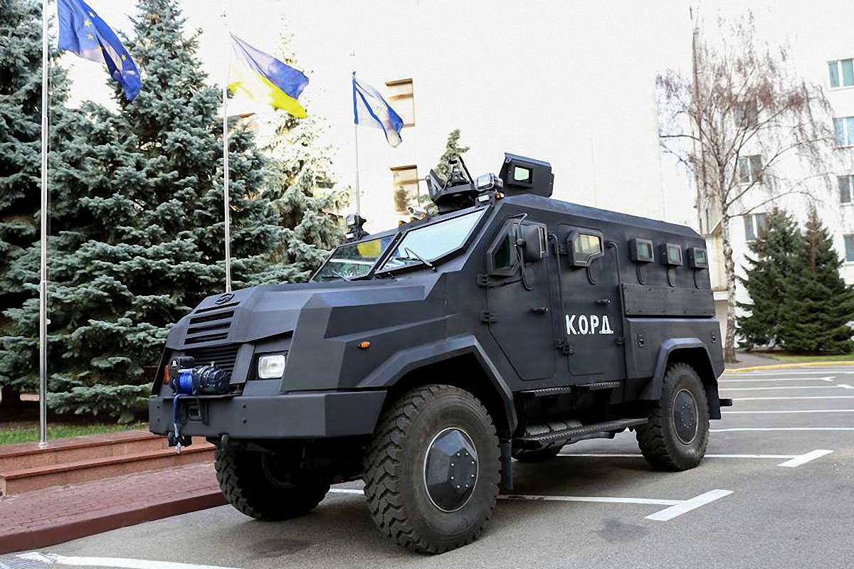 Бійці Нацгвардії і КОРДу отримають нові бронемашини «Варта»