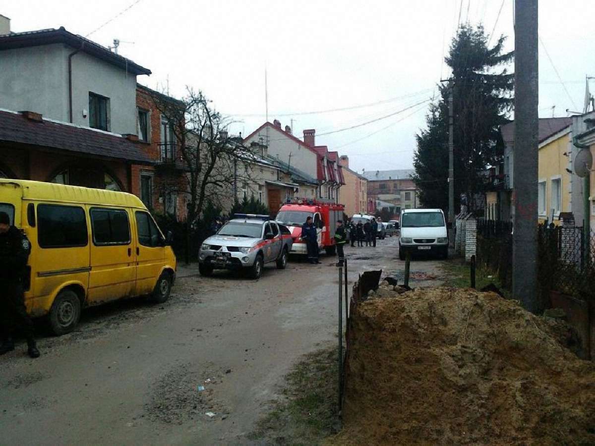 Анонім повідомив про замінування житлового будинку у Львові