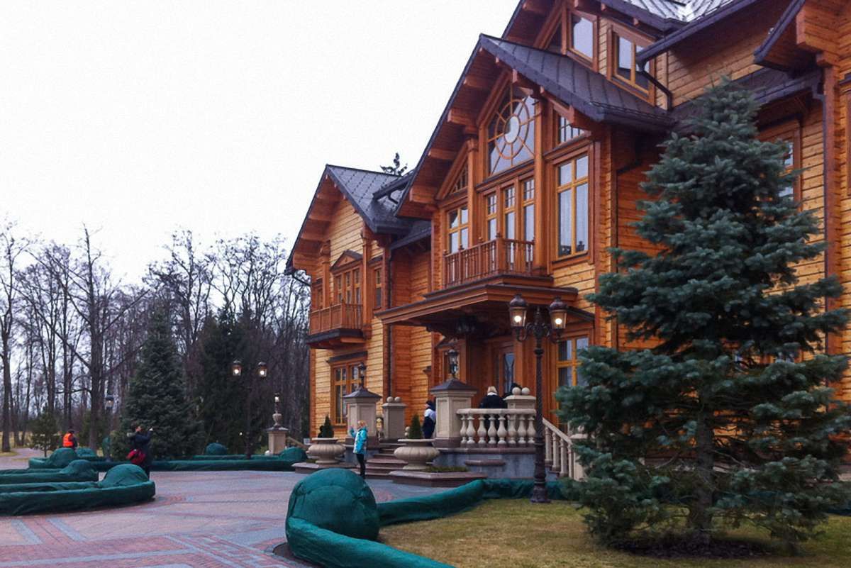 Розслідування щодо «Межигір’я» передадуть в Національне антикорупційне бюро
