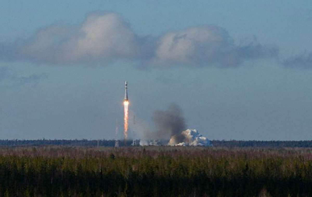 Росія вивела на орбіту військовий супутник