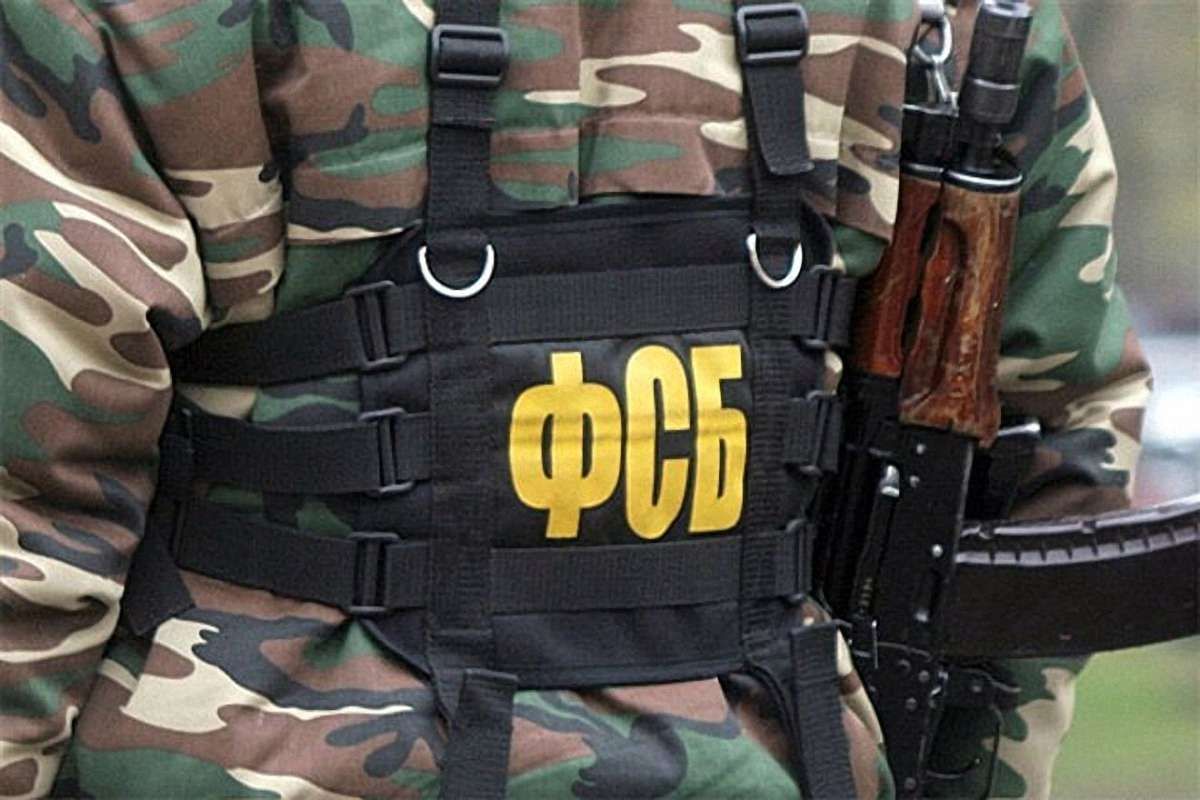 У працівників Бібліотеки української літератури в Москві проводять обшуки